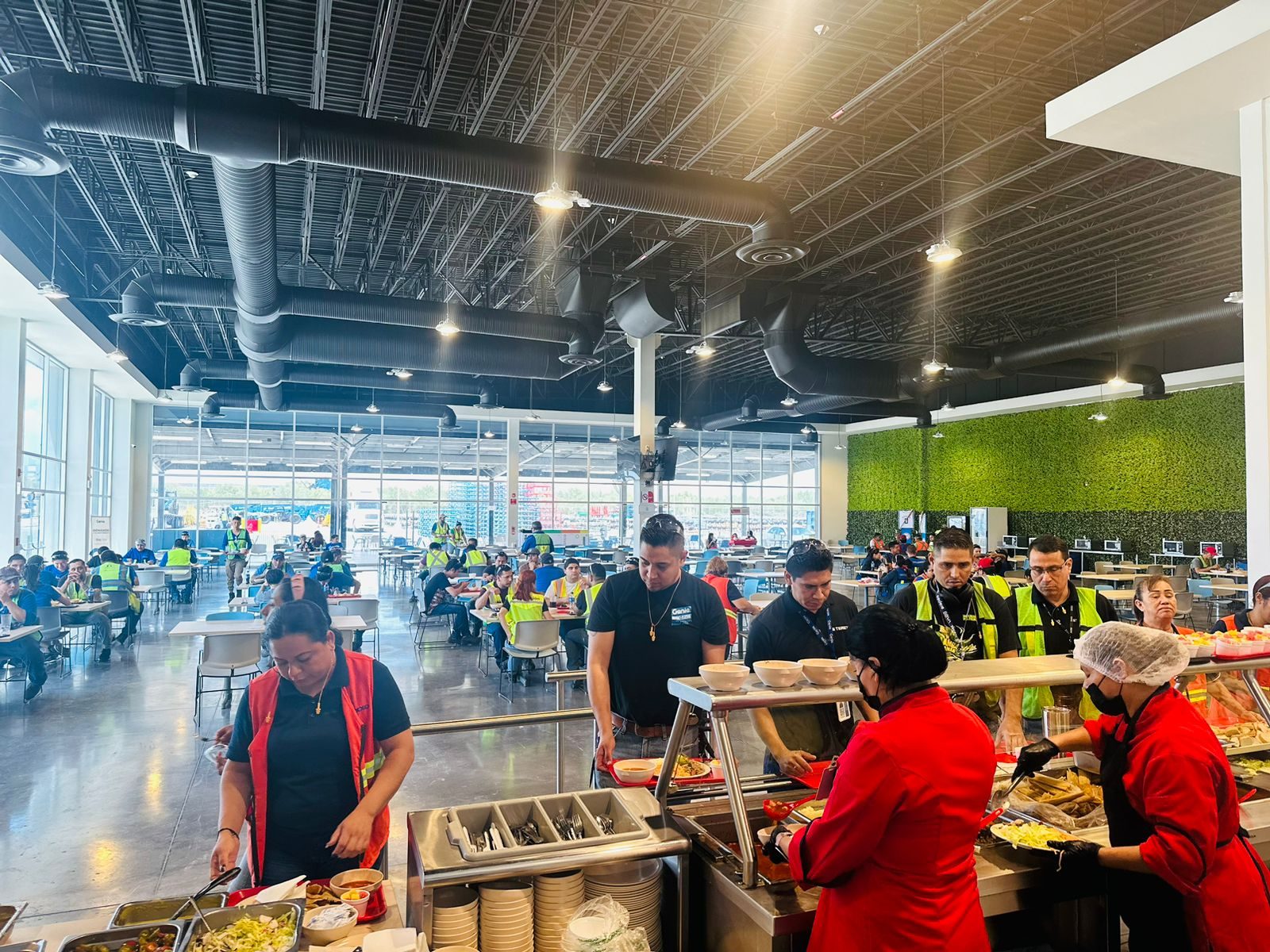 Instalaciones y trabajo de Mexican Food